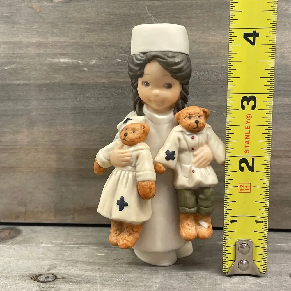 Vintage 1999 Enesco Pretty as a Picture Nurse Figurine Teddy Bears Kim Anderson